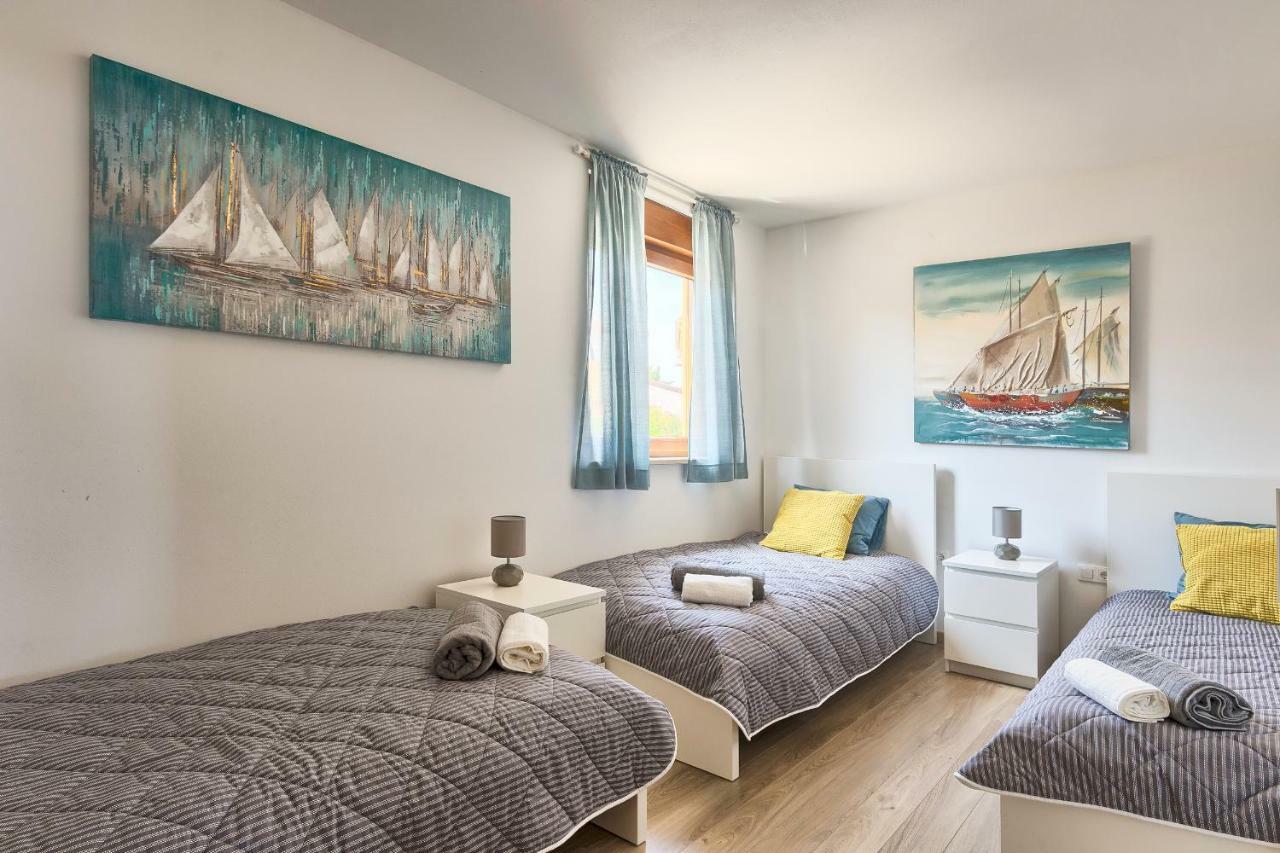 Apartment Peninsula Ližnjan Екстериор снимка