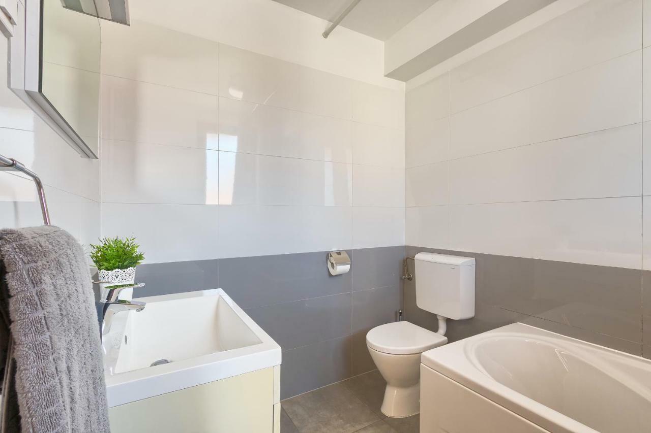 Apartment Peninsula Ližnjan Екстериор снимка