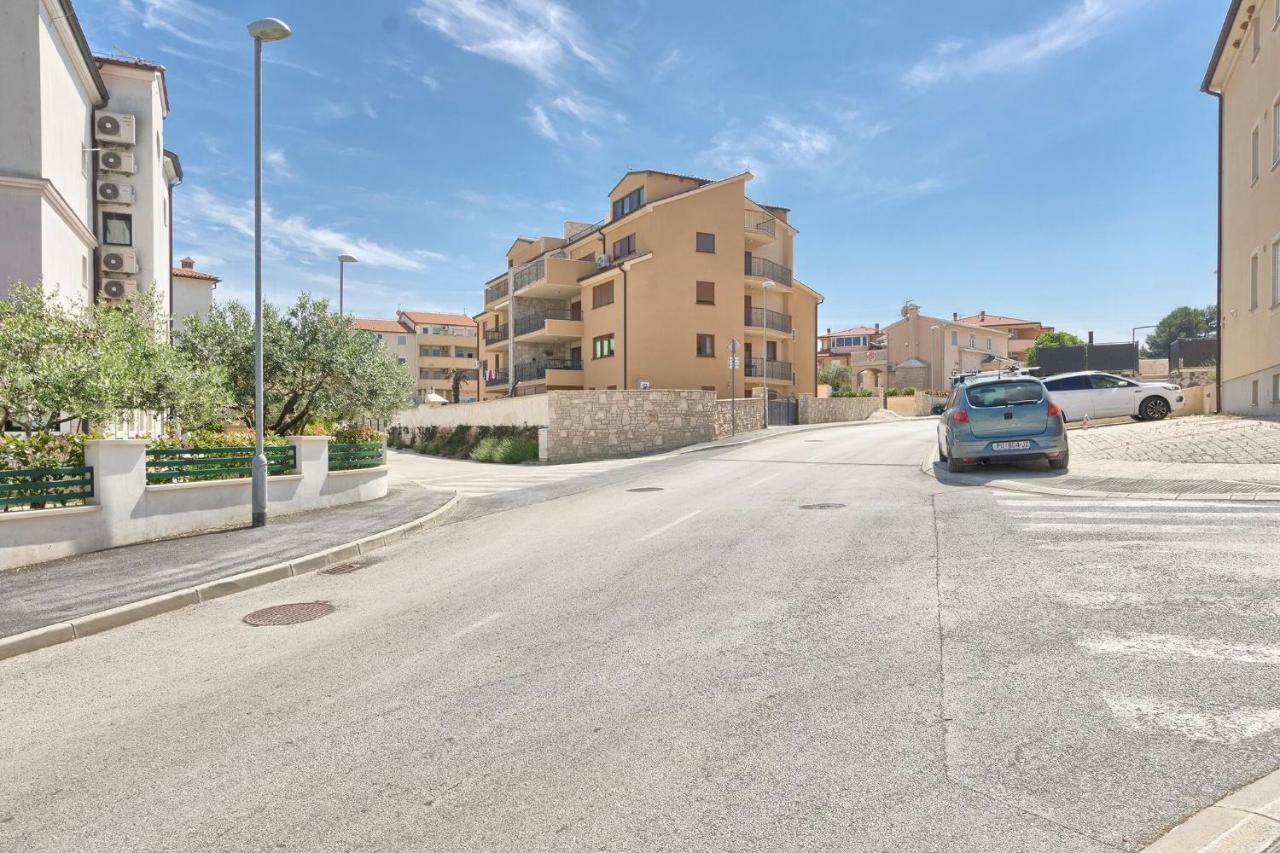 Apartment Peninsula Ližnjan Екстериор снимка